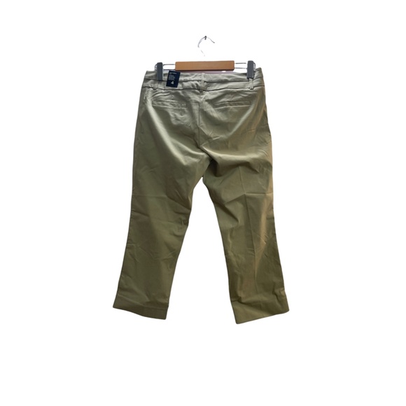 The limited Capri/Cropped women's pants NWT - Picture 2 of 4